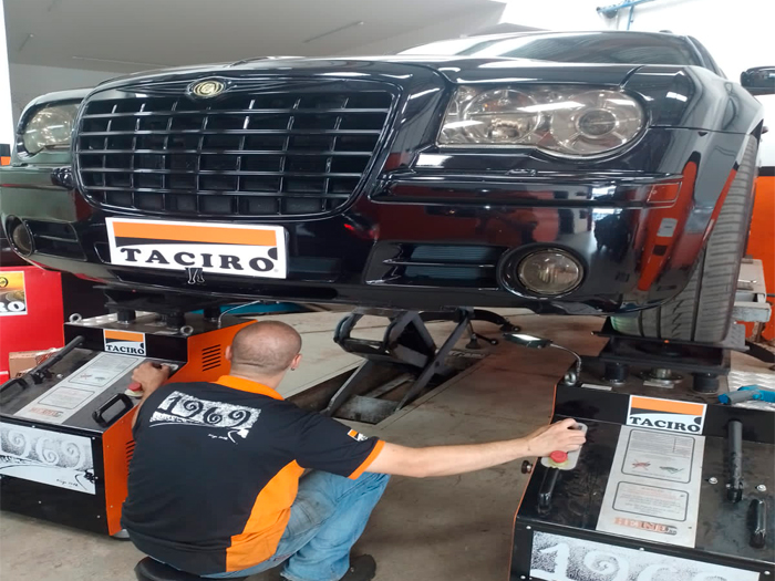 Diagnóstico Local O Taciro Autocenter faz a Detecção de Ruídos com equipamento próprio e diagnóstico local do seu veículo. Precisa deste serviço? Entre em contato e faça seu orçamento!