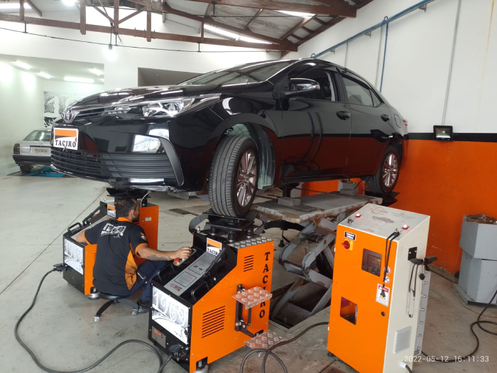 Diagnóstico Local O Taciro Autocenter faz a Detecção de Ruídos com equipamento próprio e diagnóstico local do seu veículo. Precisa deste serviço? Entre em contato e faça seu orçamento!