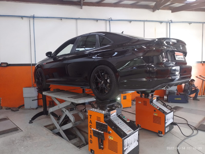 Diagnóstico Local O Taciro Autocenter faz a Detecção de Ruídos com equipamento próprio e diagnóstico local do seu veículo. Precisa deste serviço? Entre em contato e faça seu orçamento!