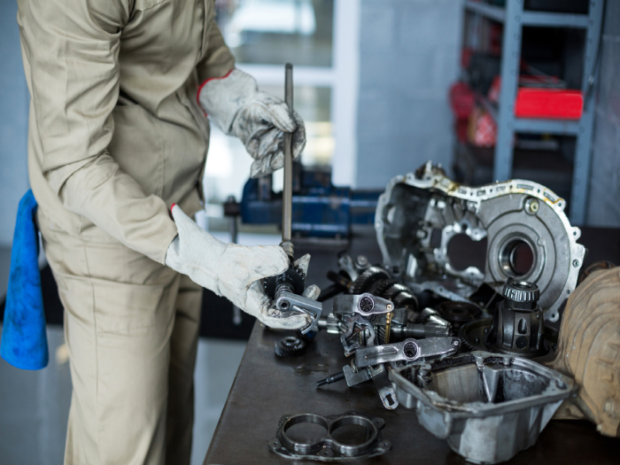 Loja Autopeças Precisa trocar peças do seu veículo? O Taciro Autocenter realiza diagnóstico local e já substitui as peças necessárias, tudo em um só lugar. Entre em contato e faça seu orçamento!